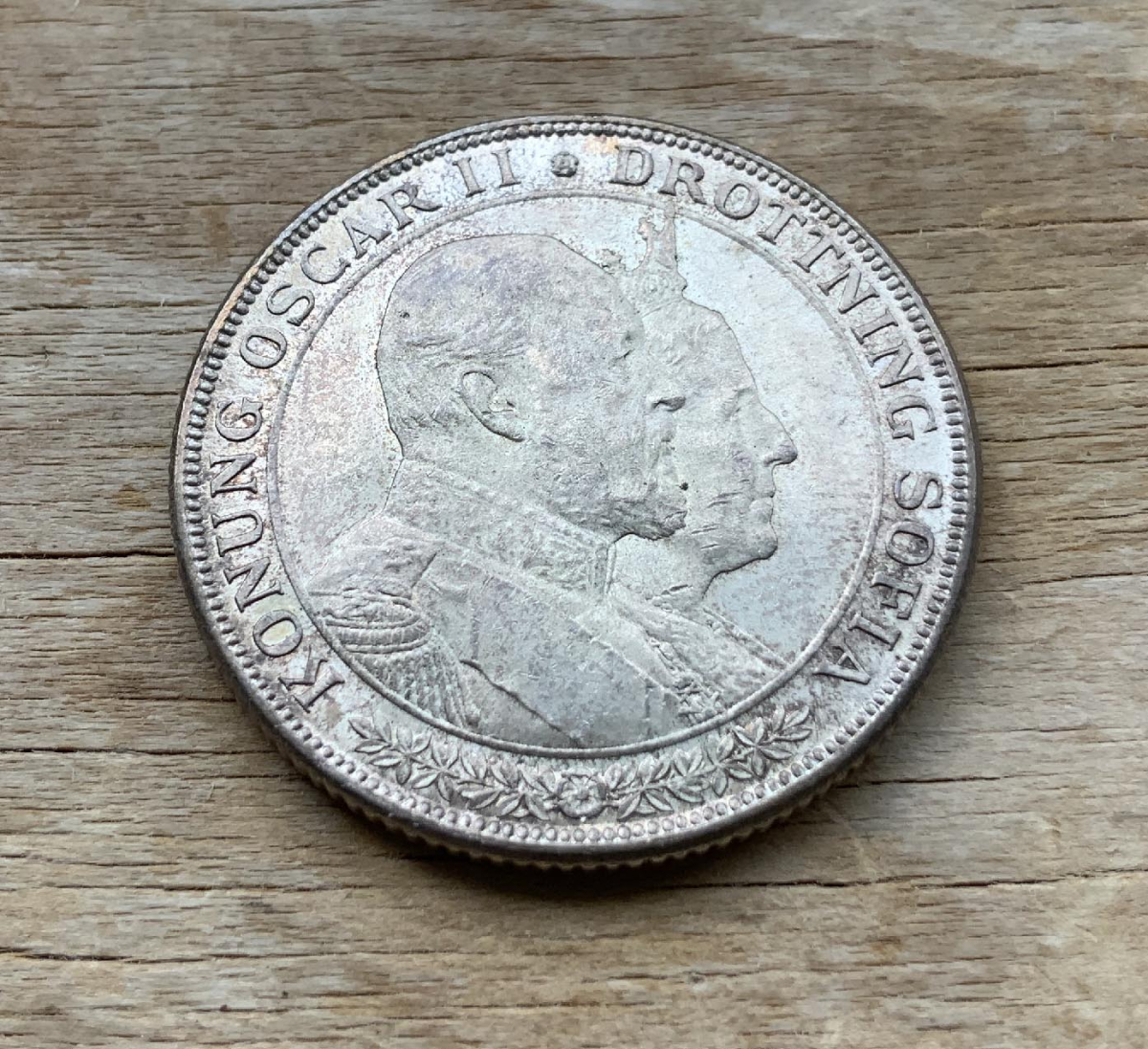 1907 Sweden 2 Kroner .800 silver coin C273